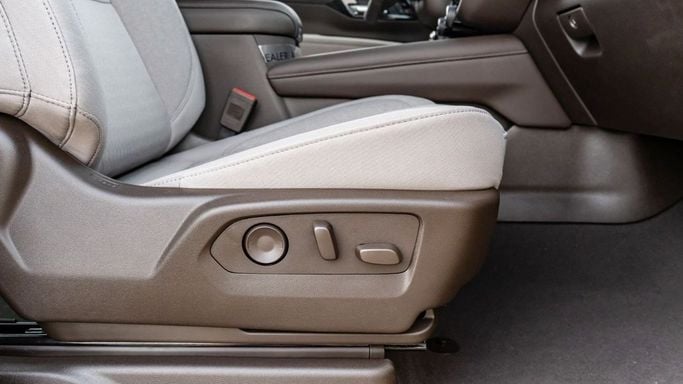 New Chevrolet Tahoe V Facelift, 5.3 l, 2025 in Dubai by Altass Motors, Black color. Other | AUTO.AE