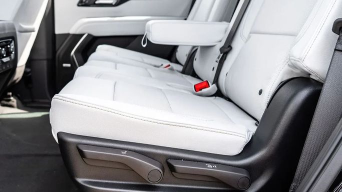 New Chevrolet Tahoe V Facelift, 6.2 l, 2025 in Dubai by Altass Motors, Black color. Other | AUTO.AE