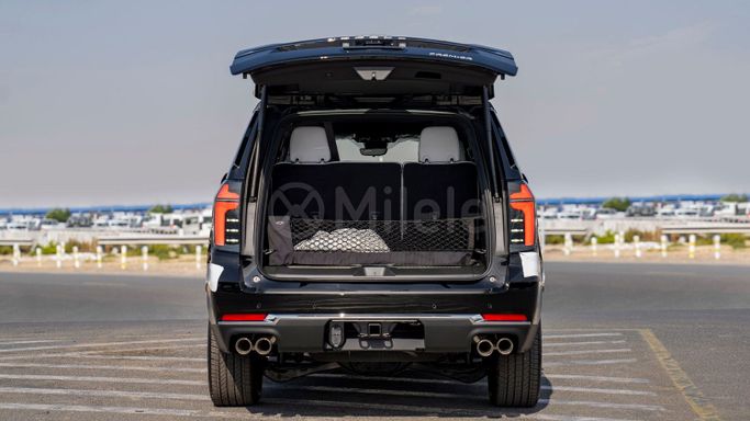 Новый Chevrolet Tahoe V Рестайлинг, 5.3 л, 2025 в Дубае от Milele Черный цвет. Other | AUTO.AE