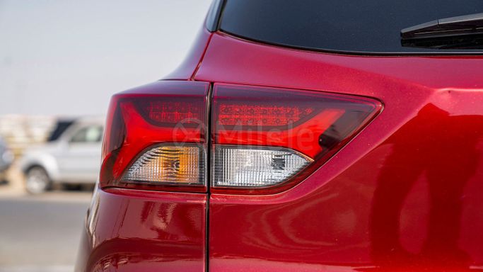 Used Chevrolet TrailBlazer III Facelift, 1.3 l, 2023 in Dubai by Milele, Red color. Other | AUTO.AE