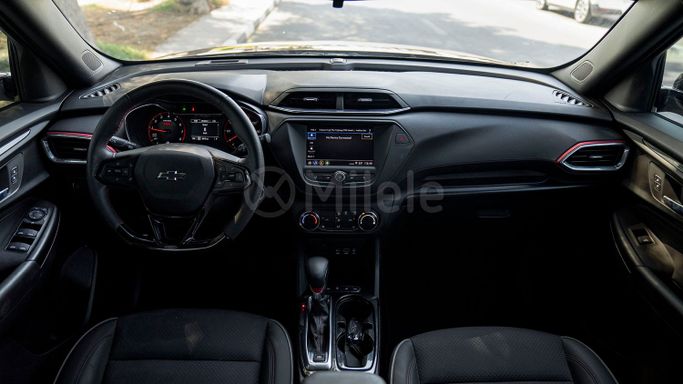 Used Chevrolet TrailBlazer III Facelift, 1.3 l, 2023 in Dubai by Milele, Red color. Other | AUTO.AE