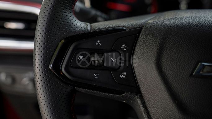 Used Chevrolet TrailBlazer III Facelift, 1.3 l, 2023 in Dubai by Milele, Red color. Other | AUTO.AE