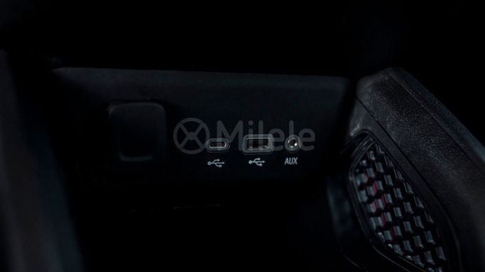 Used Chevrolet TrailBlazer III Facelift, 1.3 l, 2023 in Dubai by Milele, Red color. Other | AUTO.AE