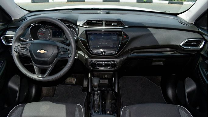 Новый Chevrolet TrailBlazer III, 1.3 л, 2022 в Дубае от Prestige motors Белый цвет. Other | AUTO.AE