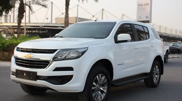Used Chevrolet TrailBlazer II Facelift, 3.6 l, 2020 in Dubai by SZS Auto Planet, White color. GCC Specs | AUTO.AE