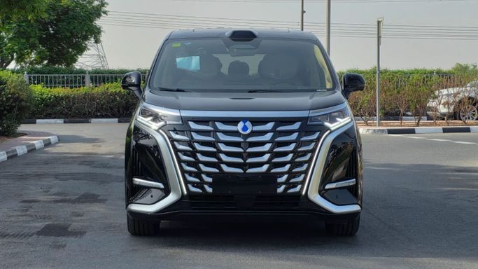 Новый Denza D9, 1.5 л, 2025 в Дубае от Alwan Global Cars Черный цвет.  | AUTO.AE | Объявление #247844