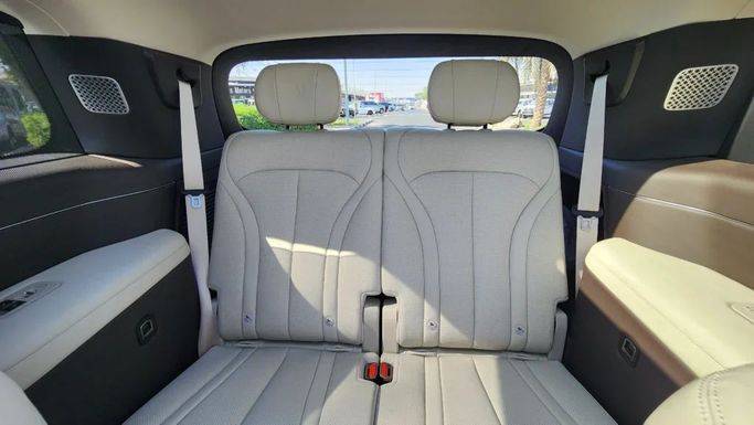Новый Denza N9, 2.0 л, 2025 в Дубае от Alwan Global Cars Зеленый цвет. Other | AUTO.AE