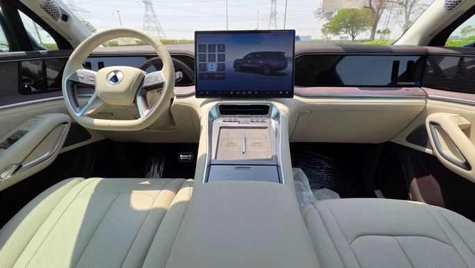 New Denza N9, 2.0 l, 2025 in Dubai by Alwan Global Cars, Grey color. Other | AUTO.AE
