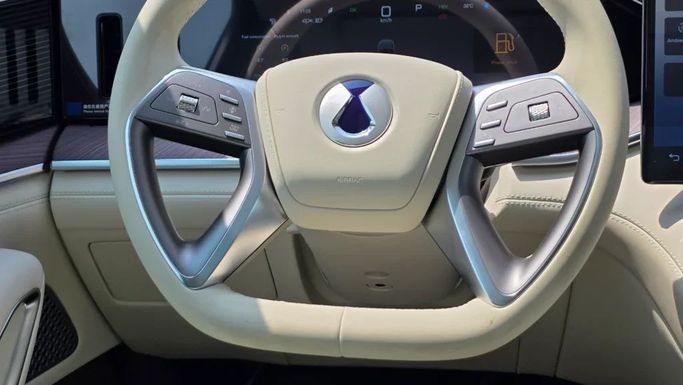 New Denza N9, 2.0 l, 2025 in Dubai by Alwan Global Cars, Grey color. Other | AUTO.AE
