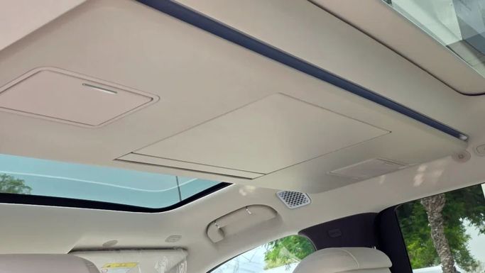 New Denza N9, 2.0 l, 2025 in Dubai by Alwan Global Cars, Grey color. Other | AUTO.AE