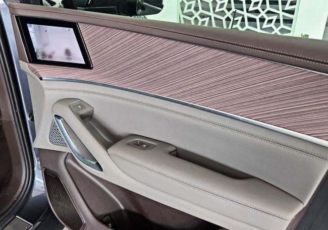 New Denza N9, 2.0 l, 2025 in Dubai by Gulf Motors, Grey color. Chinese Specs | AUTO.AE