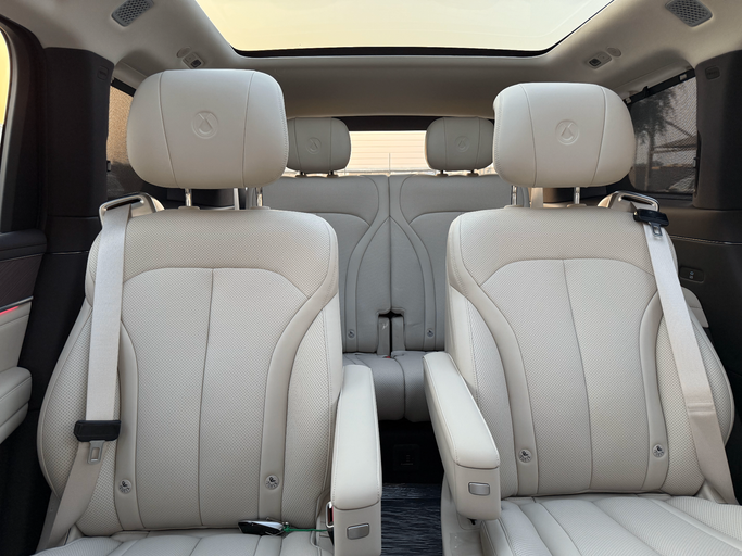 Новый Denza N9, 2.0 л, 2025 в Дубае от EvExperts Черный цвет. Китайская | AUTO.AE