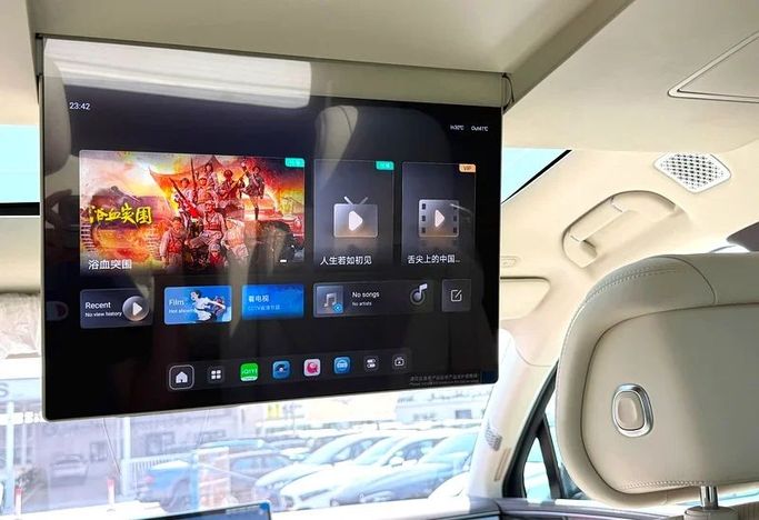 New Denza N9, 2.0 l, 2025 in Dubai by Valcor Auto, Silver color. Chinese Specs | AUTO.AE