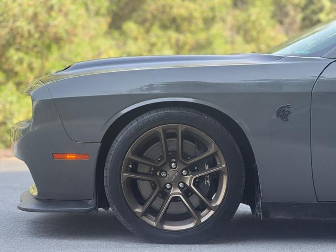 Used Dodge Challenger Hellcat III Facelift 2, 6.2 l, 2023 in Dubai by Prestige Motos (SHJ), Grey color. American Specs | AUTO.AE