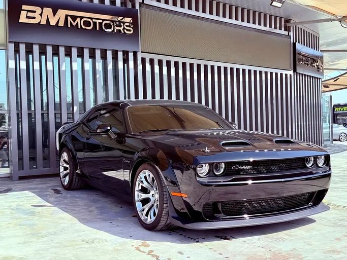 Новый Dodge Challenger Hellcat Widebody III Рестайлинг 2, 6.2 л, 2023 в Дубае от BM Motors  Черный цвет. GCC | AUTO.AE