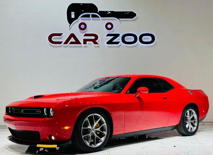 Подержанный Dodge Challenger GT III Рестайлинг 2, 3.6 л, 2022 в Дубае от Carzoo Used Cars Trading Красный цвет. Американская | AUTO.AE | Объявление #264336