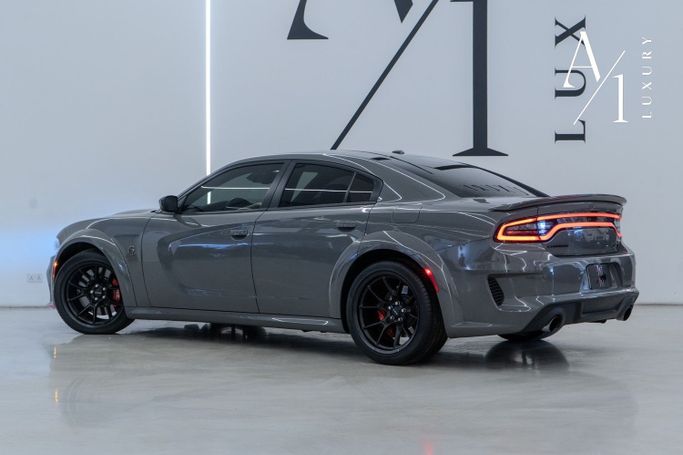 Подержанный Dodge Charger Hellcat VII (LD) Рестайлинг, 6.2 л, 2023 в Дубае от A1 Luxury Motors Серый цвет. GCC | AUTO.AE