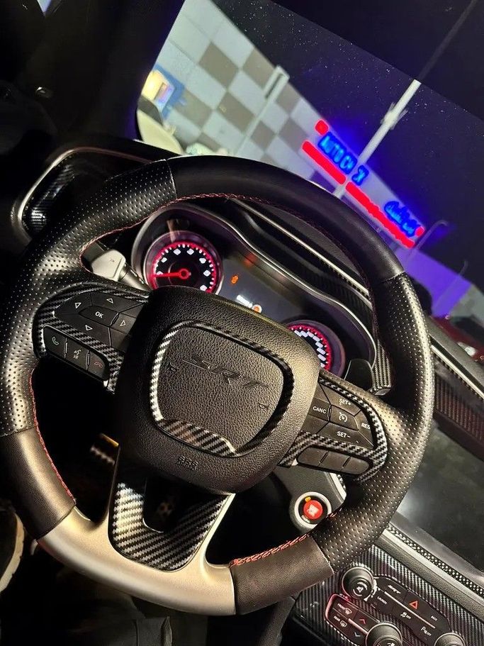 Used Dodge Charger SRT VII (LD) Facelift, 6.4 l, 2016 in Dubai by F1 Motors, White color. GCC Specs | AUTO.AE