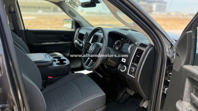 Подержанный Dodge RAM IV (DS/DJ), 5.7 л, 2022 в Дубае от Alhamd Motors Серый цвет. Other | AUTO.AE