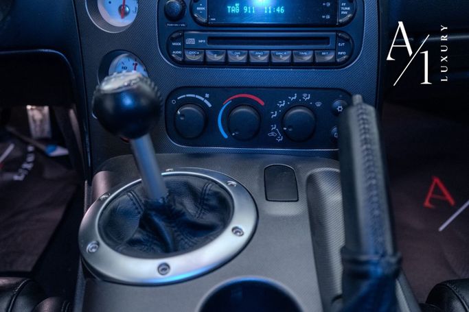 Подержанный Dodge Viper IV, 8.4 л, 2009 в Дубае от A1 Luxury Motors Белый цвет. Американская | AUTO.AE