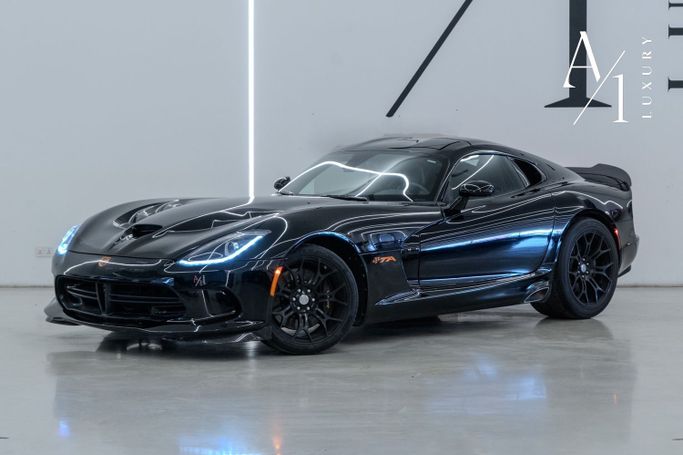 Подержанный Dodge Viper V, 8.4 л, 2014 в Дубае от A1 Luxury Motors Черный цвет. Американская | AUTO.AE
