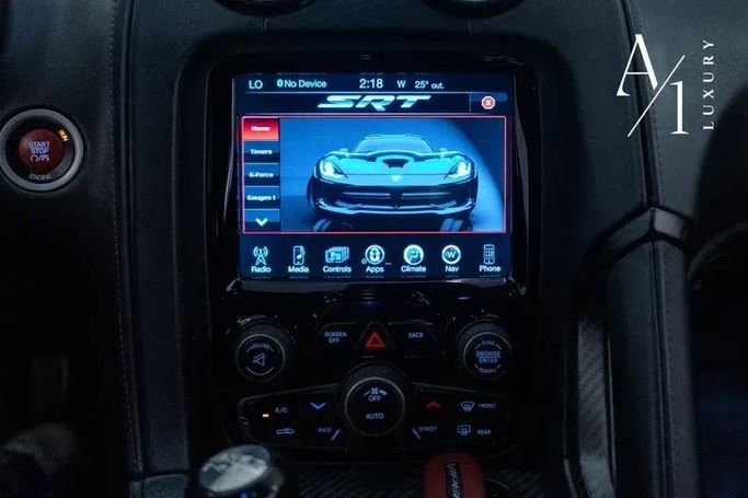 Подержанный Dodge Viper V, 8.4 л, 2016 в Дубае от A1 Luxury Motors Белый цвет. Американская | AUTO.AE