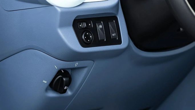 Новый DongFeng Box, 2024 в Дубае от Altass Motors Голубой цвет. Other | AUTO.AE