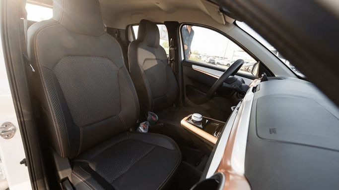 Новый DongFeng Box, 2024 в Дубае от Altass Motors Белый цвет. Other | AUTO.AE