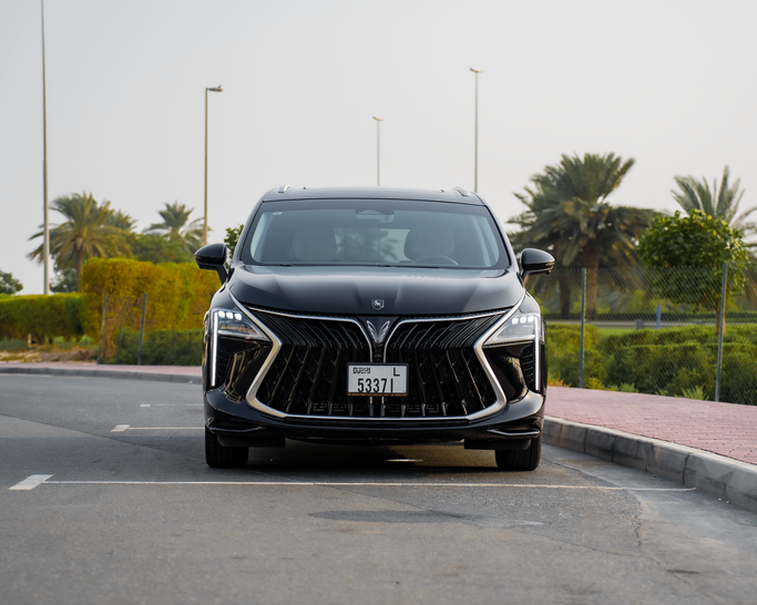 DongFeng Forthing U-Tour M4, 2024  mini van for rent in Dubai by One by One Car Rental - Angelyn, black color | AUTO.AE