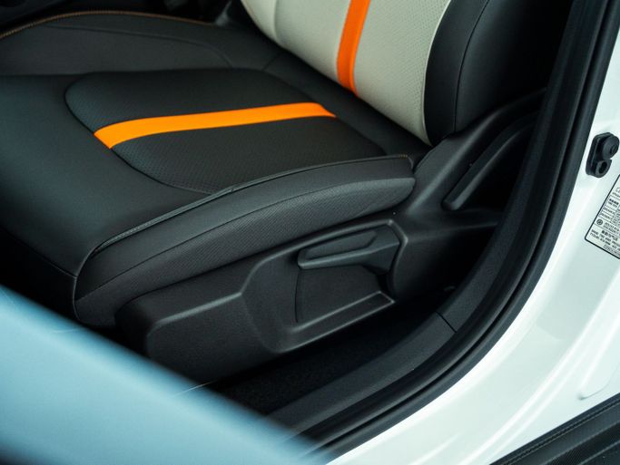 DongFeng Shine, 2025  sedan for rent in Dubai by One by One Car Rental - Angelyn, white color | AUTO.AE