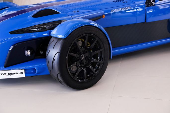 Used Donkervoort D8 GTO, 2.5 l, 2021 in Dubai by AUTO DEALS, Blue color. European Specs | AUTO.AE