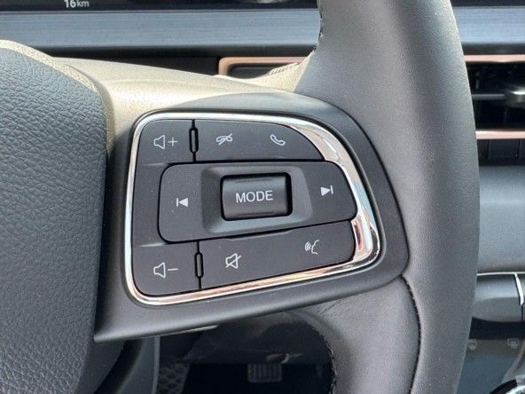 Новый EXEED LX I Рестайлинг, 1.5 л, 2024 в Дубае от Titanum Cars Серый цвет. Other | AUTO.AE