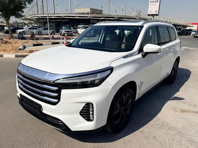 مستعملة ⁦EXEED VX I، 2.0 l، 2024⁩ في في الإمارات, دبي من First Choice Motors، اللون أبيض. مواصفات الخليج | AUTO.AE | إعلان #286854