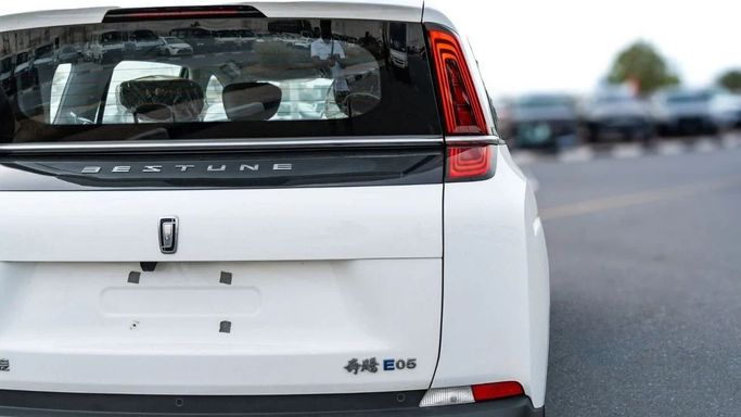 Новый FAW Bestune NAT, 2021 в Дубае от Altass Motors Белый цвет. Other | AUTO.AE