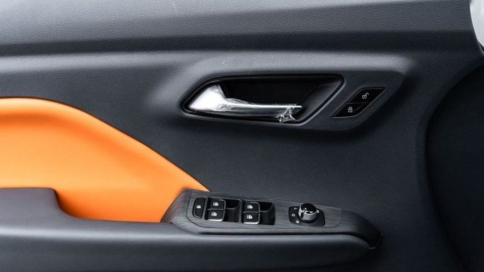 Новый FAW Bestune NAT, 2021 в Дубае от Altass Motors Белый цвет. Other | AUTO.AE