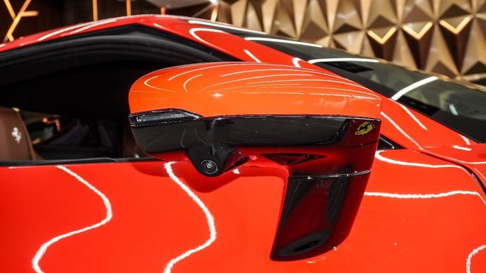 Подержанный Ferrari 296 GTB, 3.0 л, 2023 в Дубае от 777 CARS Красный цвет. Европейская | AUTO.AE