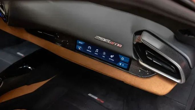 Подержанный Ferrari 296 Speciale, 3.0 л, 2025 в Дубае от Automobili Motors Черный цвет. Европейская | AUTO.AE