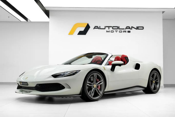 Подержанный Ferrari 296 GTS, 3.0 л, 2025 в ОАЭ, Дубай от Auto Land Motor Белый цвет. Корейская | AUTO.AE | Объявление #283368