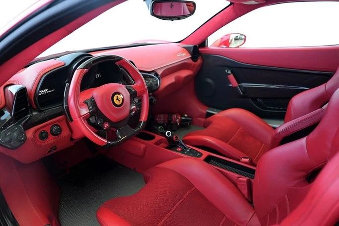 Подержанный Ferrari 458 Speciale, 4.5 л, 2014 в Дубае от Exotic Cars Красный цвет. GCC | AUTO.AE