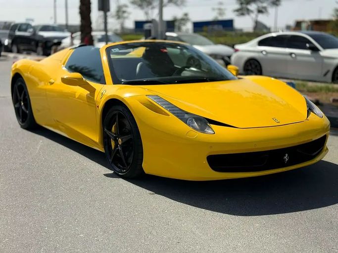 مستعملة Ferrari 458 Speciale A, 4.5 l, 2013 في في دبي من Royal Motors، اللون أصفر. مواصفات الخليج | AUTO.AE | إعلان #250882