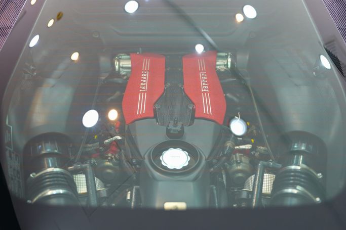 Used Ferrari 488 GTB, 3.9 l, 2016 in Dubai by Sanam Cars, Blue color. GCC Specs | AUTO.AE