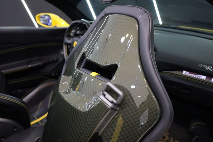 Used Ferrari 488 Spider, 3.9 l, 2019 in Dubai by Sanam Cars, Yellow color. GCC Specs | AUTO.AE