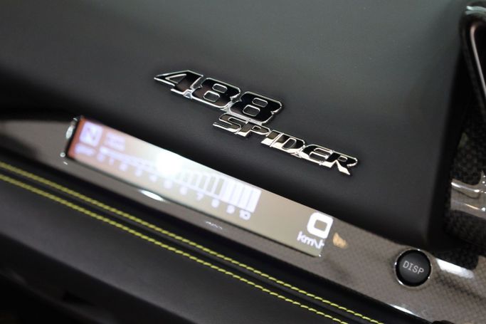Used Ferrari 488 Spider, 3.9 l, 2019 in Dubai by Sanam Cars, Yellow color. GCC Specs | AUTO.AE