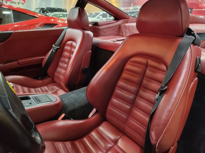 Подержанный Ferrari 550, 5.5 л, 1998 в Дубае от STAR COLLECTION LLC Серебристый цвет. GCC | AUTO.AE