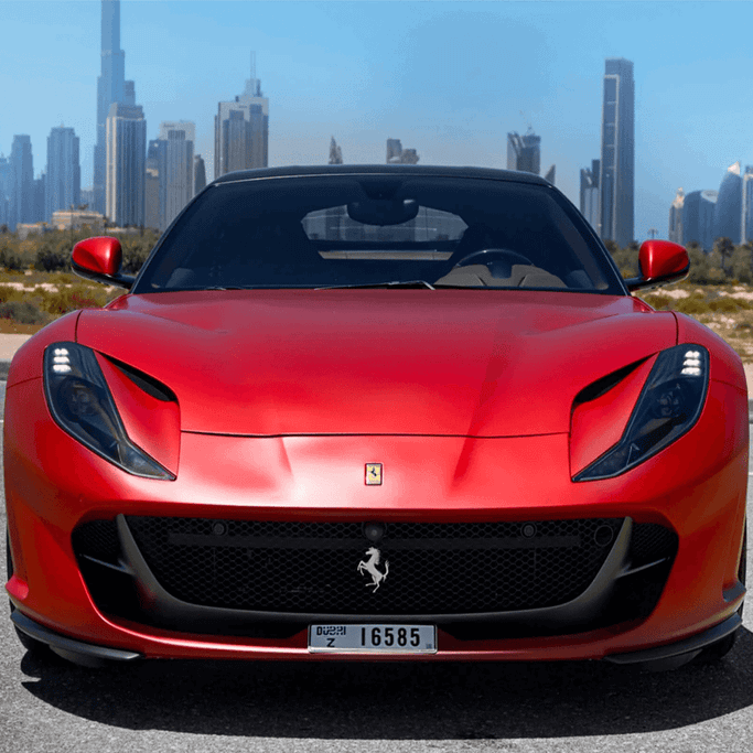 Ferrari 812 Superfast, 2021 купе superfast спорт класса в Дубае от Sydney Rental Car красный цвет | AUTO.AE