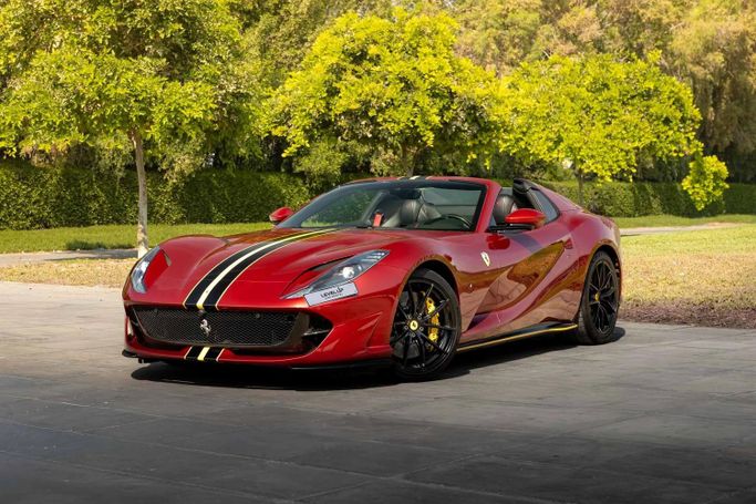Ferrari 812 GTS, 2023 родстер gts спорт класса в Дубае от LeveL Up Car Rental  красный цвет | AUTO.AE | Объявление #1686