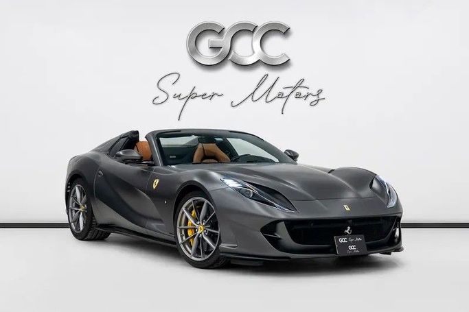 مستعملة Ferrari 812 GTS, 6.5 l, 2022 في في دبي من GCC Super Motors، اللون رمادي. مواصفات الخليج | AUTO.AE