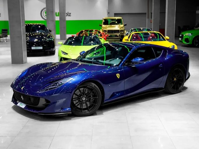 Подержанный Ferrari 812 Superfast, 6.5 л, 2020 в Дубае от Stoub.biz Синий цвет.  | AUTO.AE