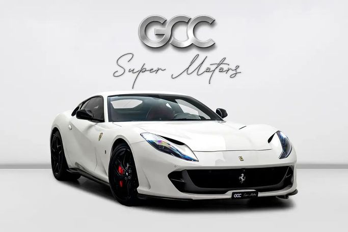 مستعملة Ferrari 812 Superfast, 6.5 l, 2019 في في دبي من GCC Super Motors، اللون أبيض. مواصفات الخليج | AUTO.AE | إعلان #257273