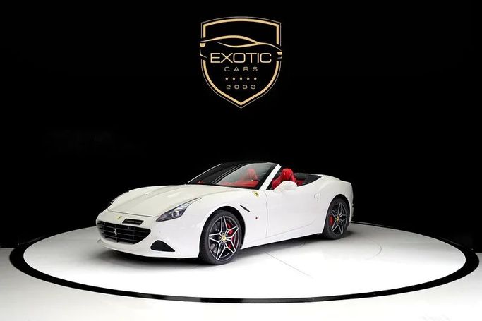 مستعملة Ferrari California I شد الوجه (T), 3.9 l, 2016 في في دبي من Exotic Cars، اللون أبيض. مواصفات الخليج | AUTO.AE